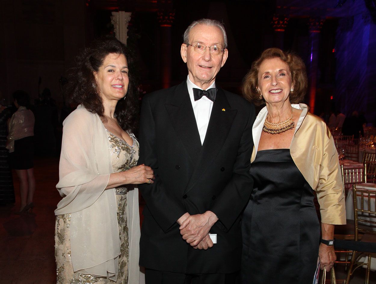 (L-R: )Louise Tilzer-Rhodes, William R. Rhodes, and Pola Schijman at the 2011 Americas Society Spring Party.