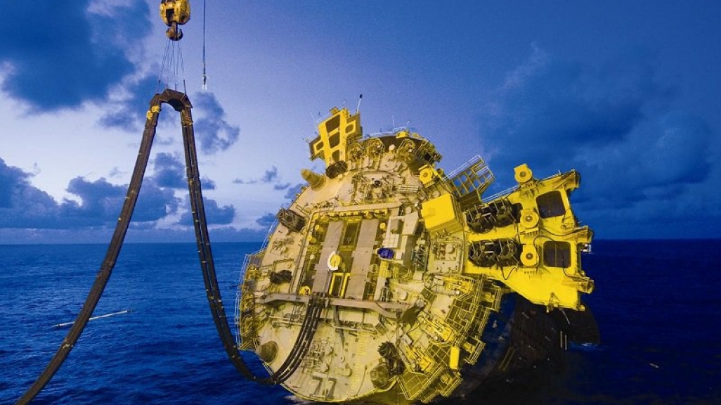 Deepwater spar equipment in the Gulf of Mexico (Royal Dutch Shell)