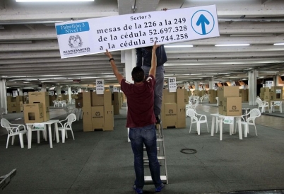 Colombian election polling site (AP)