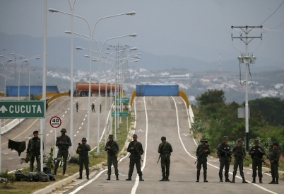 Venezuelan soldiers on the Tienditas Bridge. (AP)