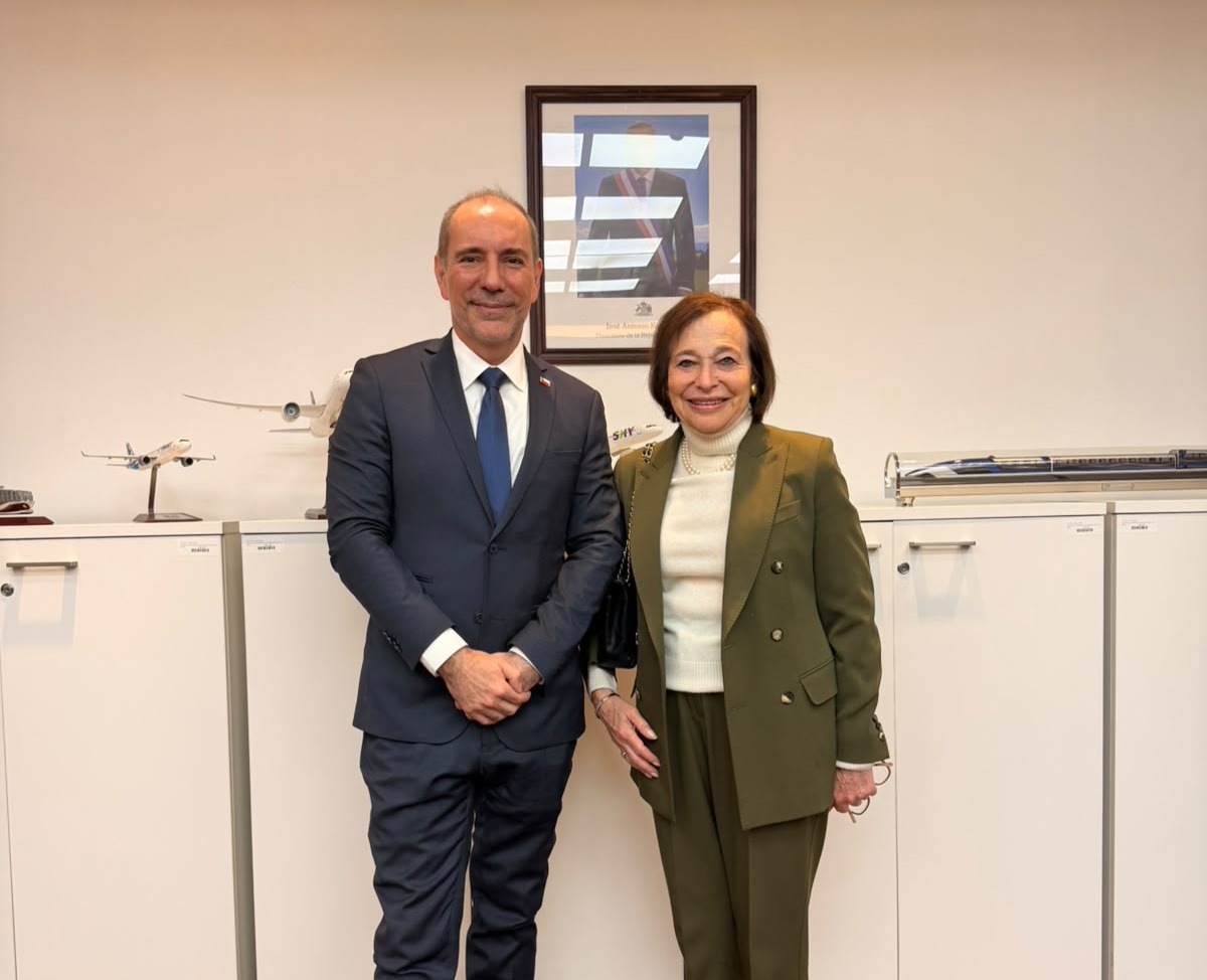 Susan and Minister de Grange 