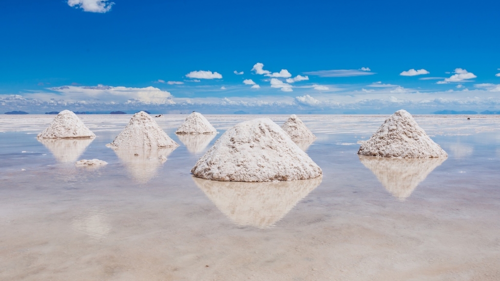 Bolivia's Salar de Uyuni. (AdobeStock)