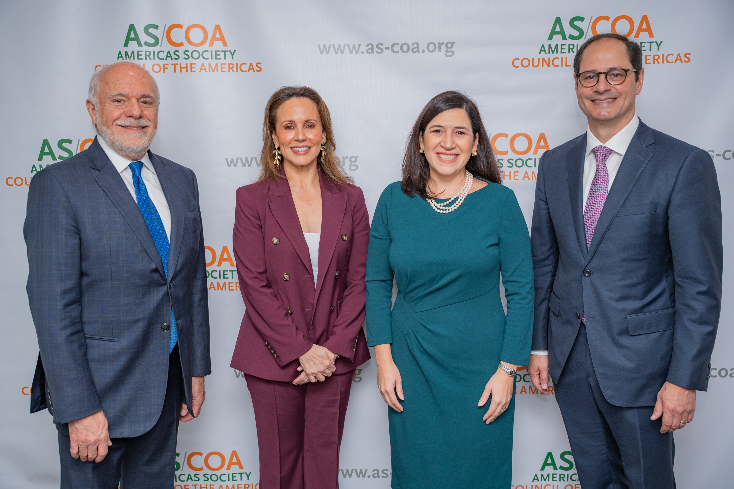 Hayem, Salvadoran Minister of Economy