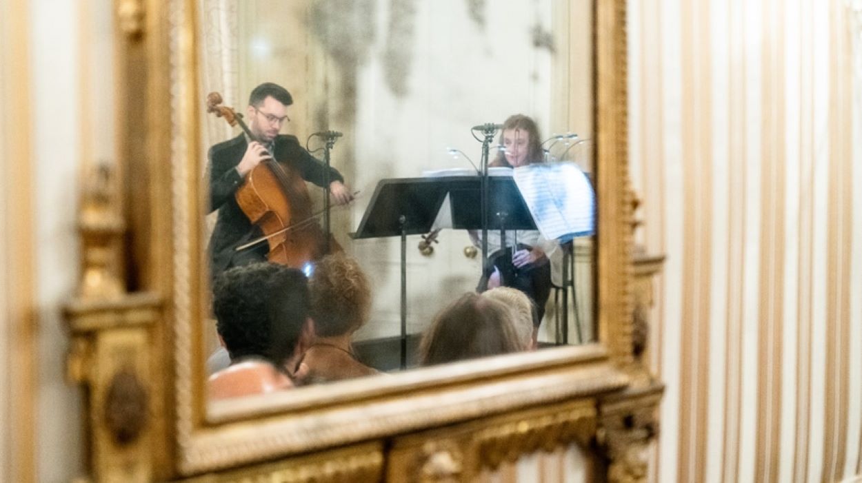 Michael Haas and Stephanie Griffin. (Image: Roey Yohai Studios)