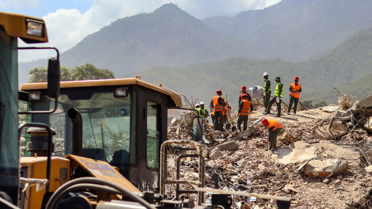 Search and recovery operation in La Guaira, Venezuela
