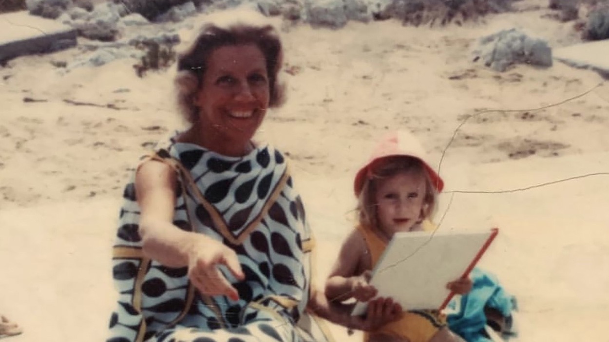 Amalia Lacroze de Fortabat (left) and Amalia Amoedo de Lafuente (right).