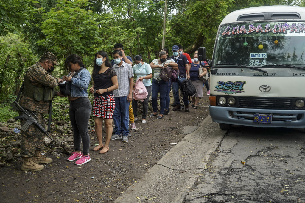 Police in El Salvador