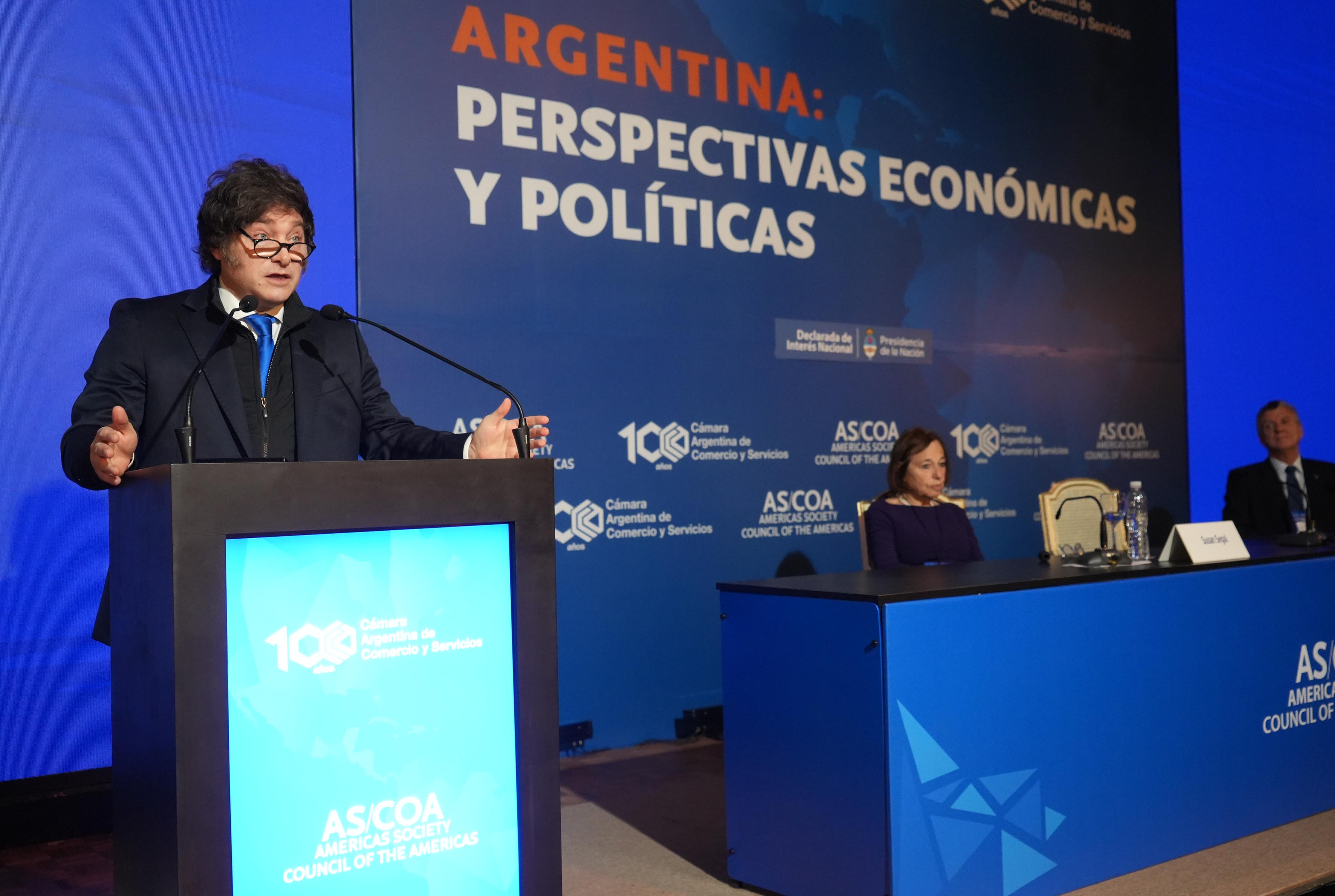 Argentina President Javier Milei , AS/COA President and CEO Susan Segal, and CAC President Natalio Mario Grinman. (Photo: Capece-Lasansky)