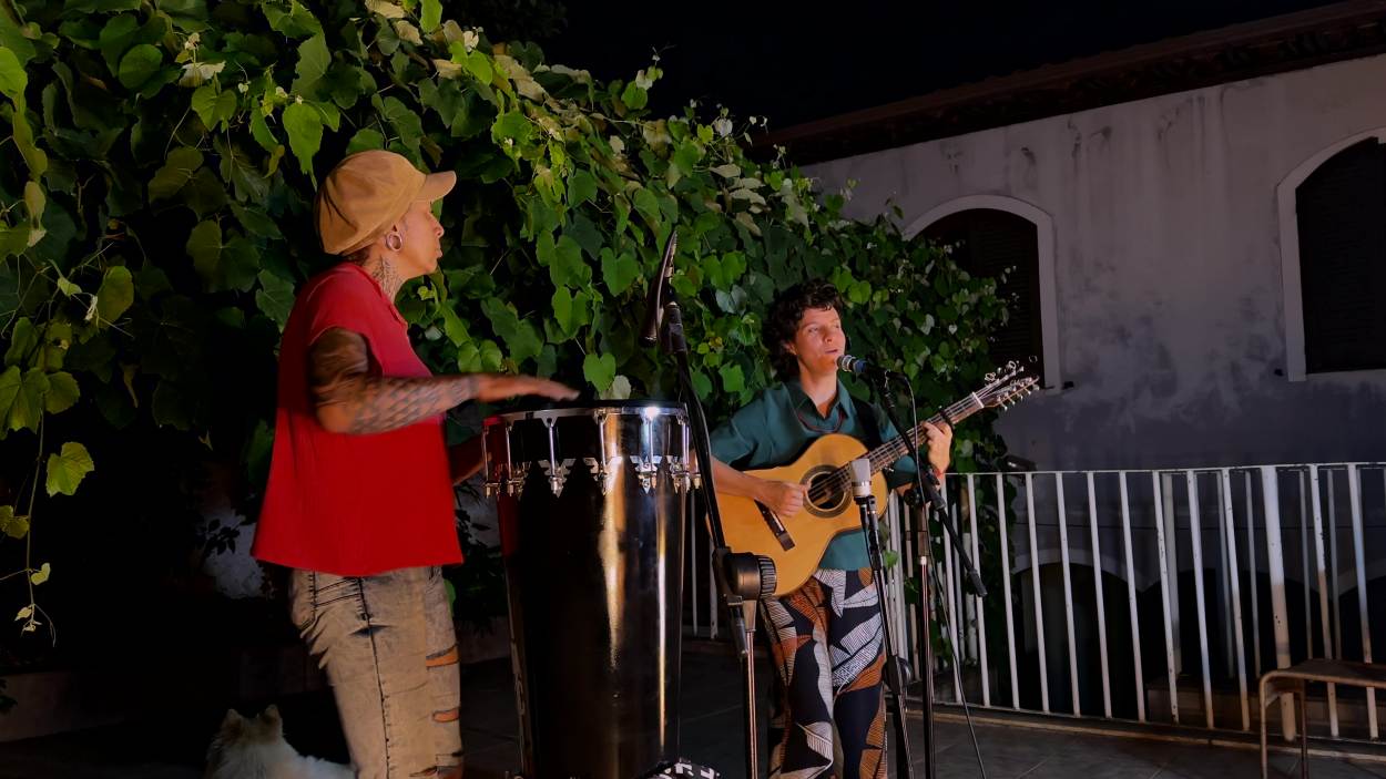 Gal Duvalle - Camila Menezes