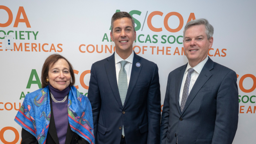 AS/COA President and CEO Susan Segal, Paraguayan President Santiago Peña, COA Vice President Kevin K. Sullivan. (M. Finkenstaedt)