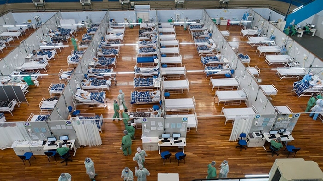 Patients in a Brazil field hospital