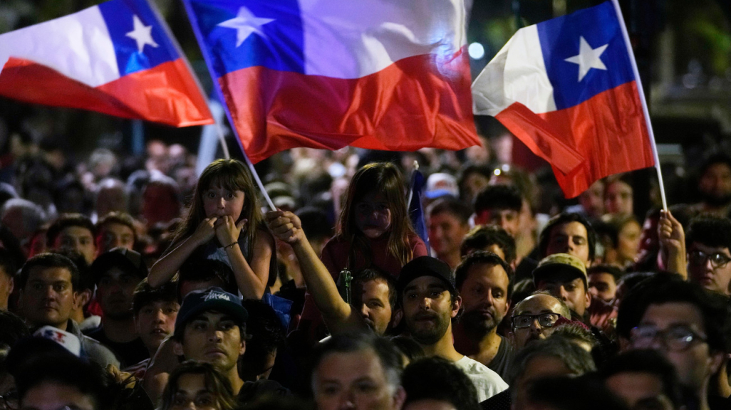 Chileans at an election rally. (AP)