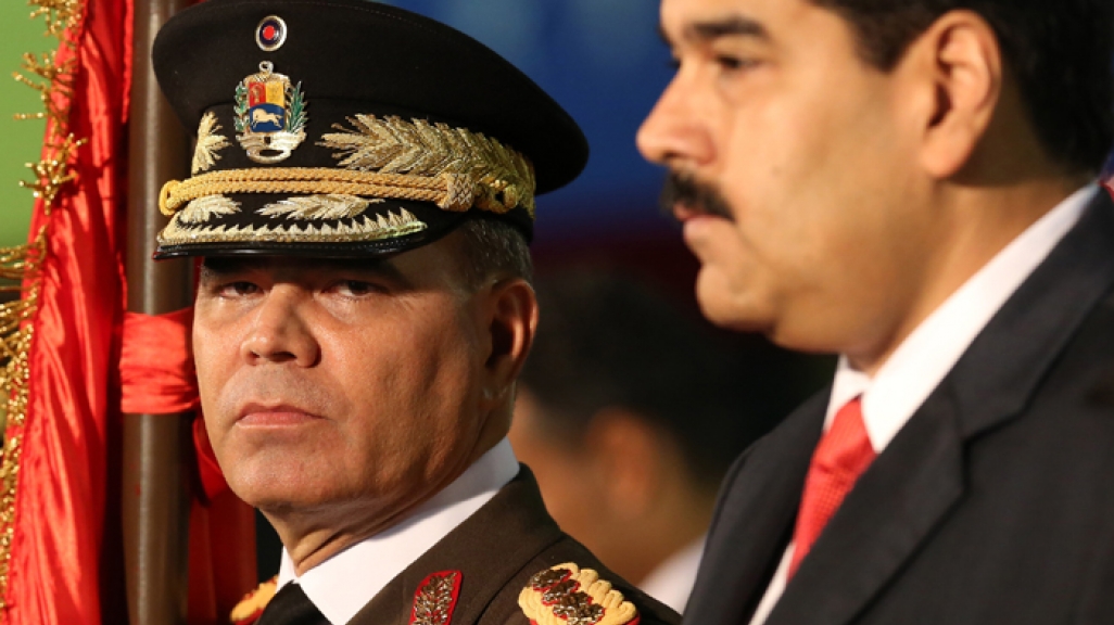 Vladimir Padrino López and Nicolas Maduro
