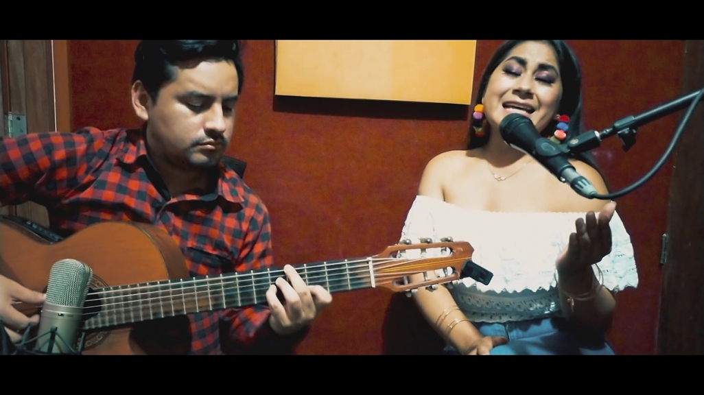 Elvis Arroyo and Rithziana Purca