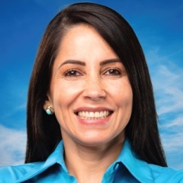  Luisa Gonzalez