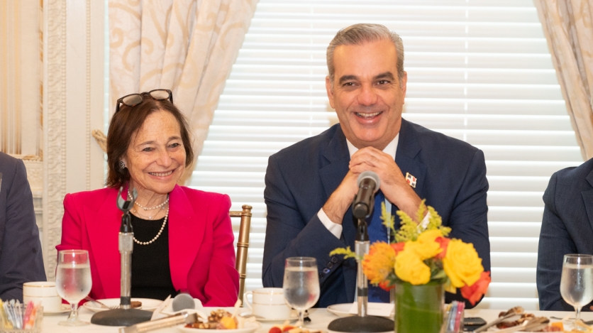 AS/COA President and CEO Susan Segal and Dominican President Luis Abinader. (Alexis Silver/Roey Yohai Photography)