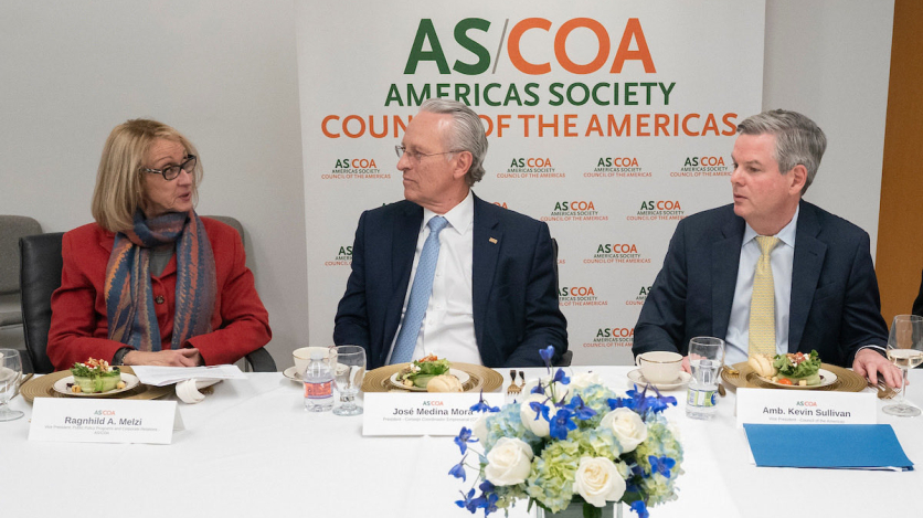 CCE President José Medina Mora (Center) with AS/COA Vice Presidents Randy Melzi and Amb. Kevin Sullivan.