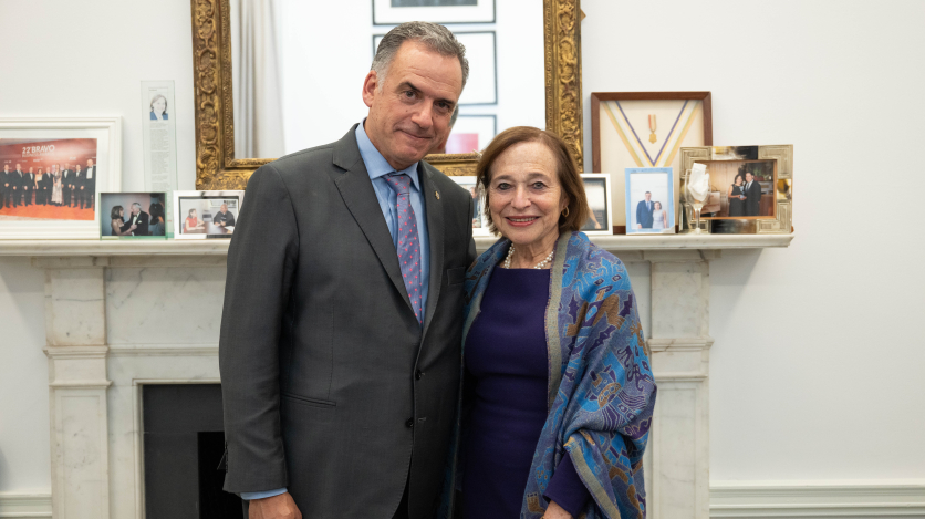 Uruguayan President Yamandú Orsi and AS/COA President and CEO Susan Segal. (Alexis Silver/Roey Yohai Photography)