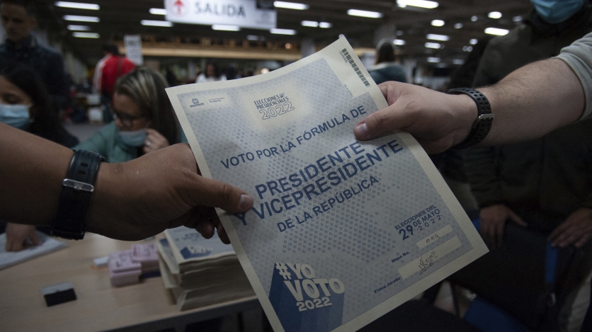 LatAm in Focus: Colombian Voters Buck the Presidential Status Quo - Vimarsana News