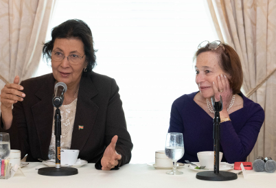 Surinamese President Jennifer Geerlings-Simons and AS/COA President and CEO Susan Segal. (Alexis Silver/Roey Yohai Photography)