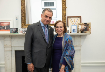Uruguayan President Yamandú Orsi and AS/COA President and CEO Susan Segal. (Alexis Silver/Roey Yohai Photography)