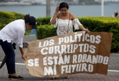 Anti-corruption protestors. (AP)