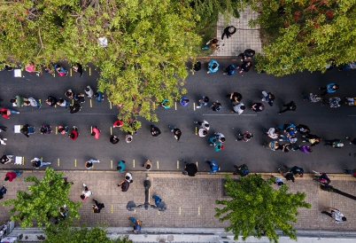 Chileans waiting in line to vote. (AP)