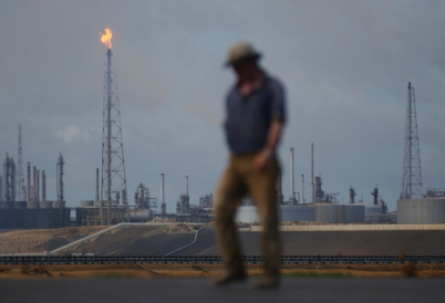 Oil worker in Venezuela
