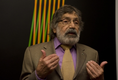 Carlos Cruz-Diez at Americas Society in 2008. (Image: Arturo Sánchez)