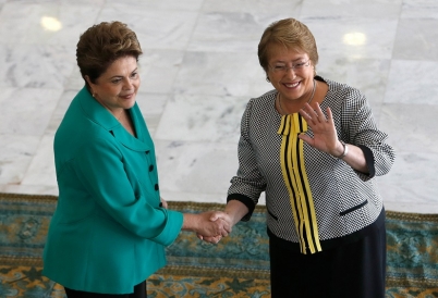 Brazil's President Dilma Rousseff with Chile's President Michelle Bachelet