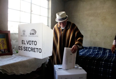 Ecuadoran voter