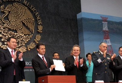 Mexican President Enrique Pena Nieto Unveils Energy Reform