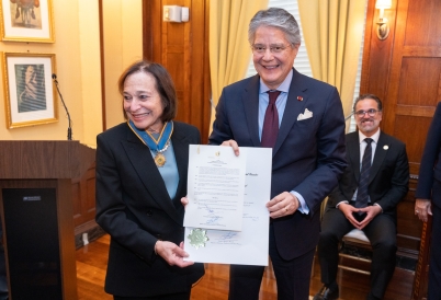 Susan Segal and Guillermo Lasso.