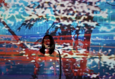Suwon Lee performing 