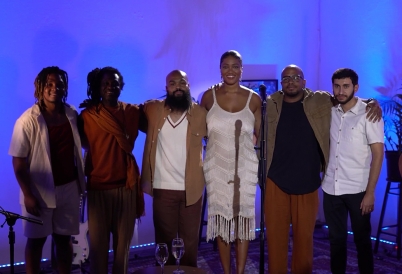 Brazilian artist Luedji Luna and band