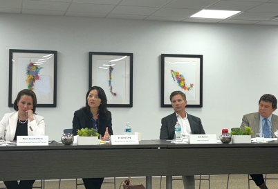 Maria Lourdes Teran, AS/COA Miami; Dr. Julie Zeng, FIU; Erik Bethel, Internal Ventures; Dr. Jerry Haar, FIU