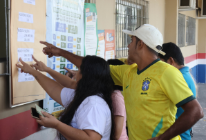 Brazilian voters. (AP)