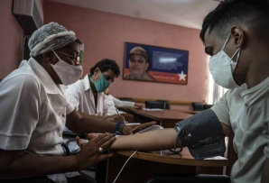 Vaccination in Cuba. (AP)