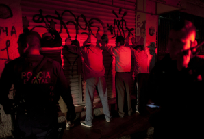 Mexico police search