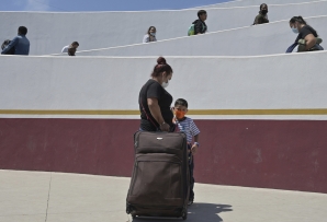 Migrants