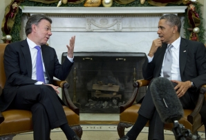 Santos visits Obama in the White House