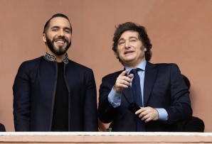 Argentine President Javier Milei and Salvadoran President Nayib Bukele. (Photo: AP)