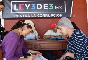 Mexicans sign Ley 3de3