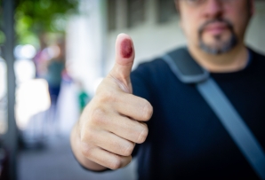 A Mexican voter. (C. Zissis)