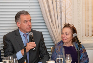 Uruguayan President Yamandú Orsi and AS/COA President and CEO Susan Segal. (Alexis Silver/Roey Yohai Photography)