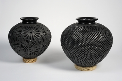 Matías Reyes Gómez, Pair of Pots, 2017.