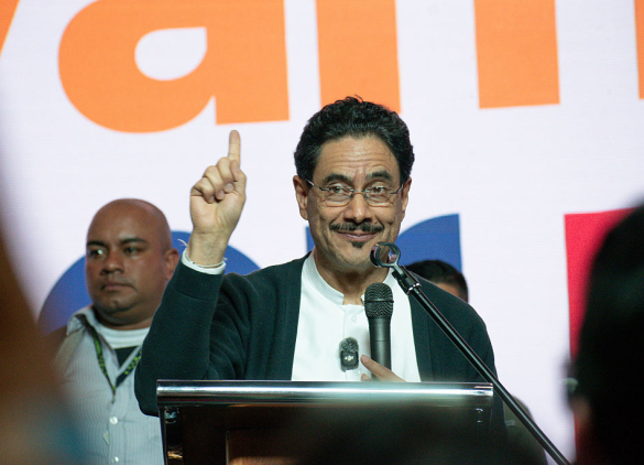 In Colombia's Election, Two Conservatives Fight to Face ...