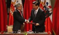 Sebastián Piñera and Xi Jinping. (AP)