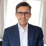 Sergio Urzúa